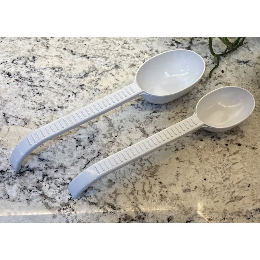 Weight Watchers Measuring Serving Scoop Spoons 1/2 & 1 Cup Portion‎ USA White WW